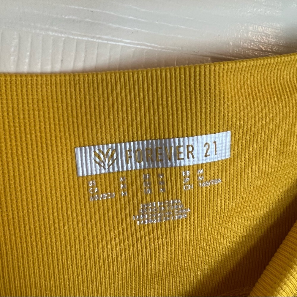 Yellow Ribbed Leggings - Picture 12 of 12